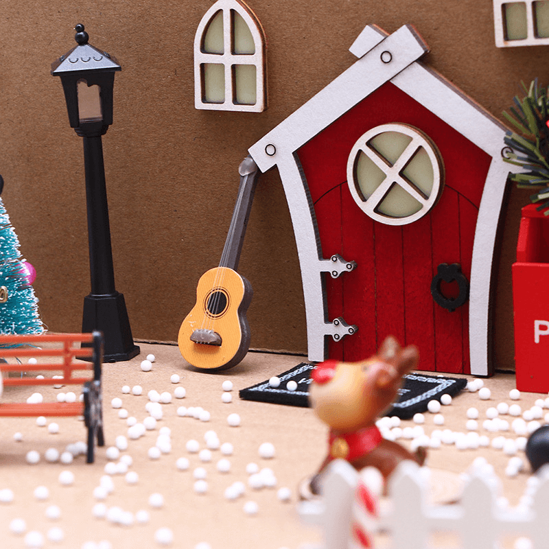 Juledekorasjon Miniatyrsett Nisses Hus