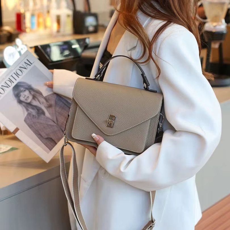 Amoria - Elegant Crossbody-veske i lær for kvinner