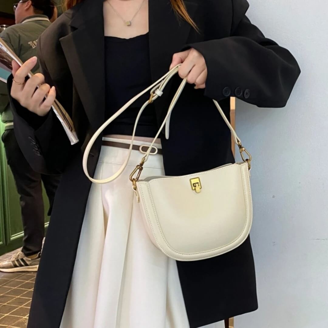 Saddlelux – Luksuriøs Mini Salveske i Ekte Lær