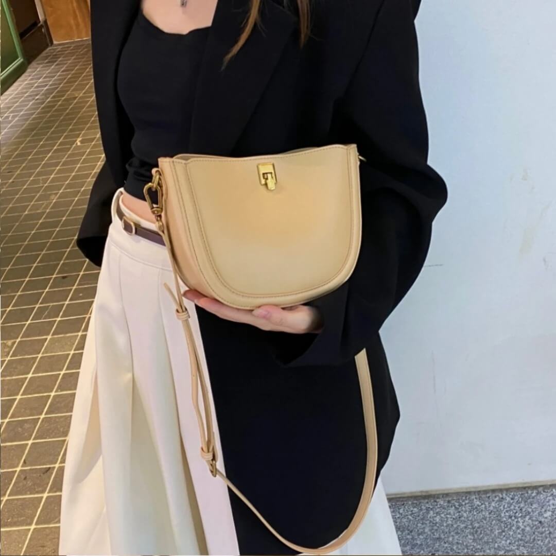 Saddlelux – Luksuriøs Mini Salveske i Ekte Lær