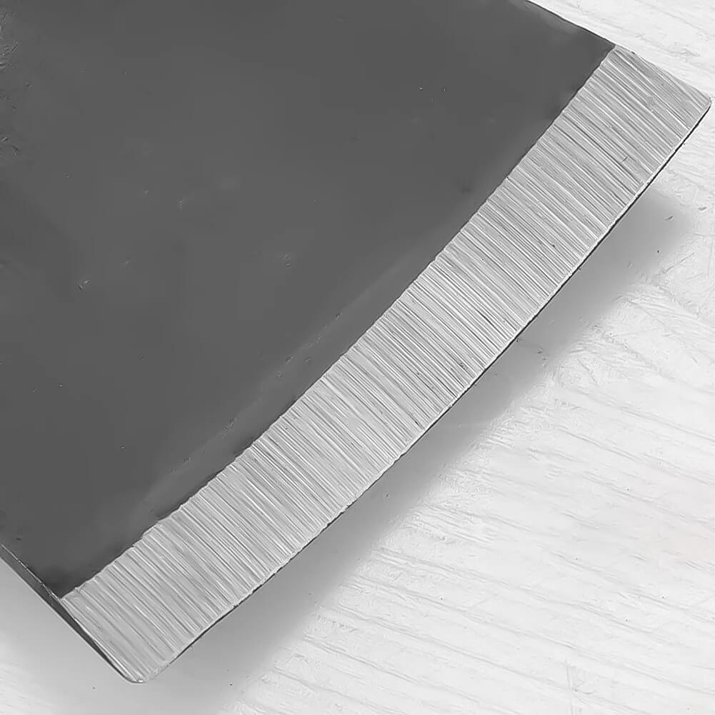 SoilEase - Kraft i Ett Kompakt Format – Minihakke for Smart Hagearbeid
