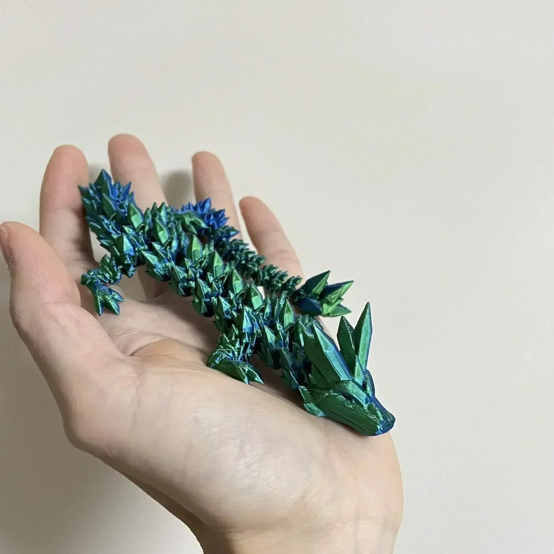DrakeMorph - Bevegelig 3D-printet Dragemodell for Dekor og Fantasi