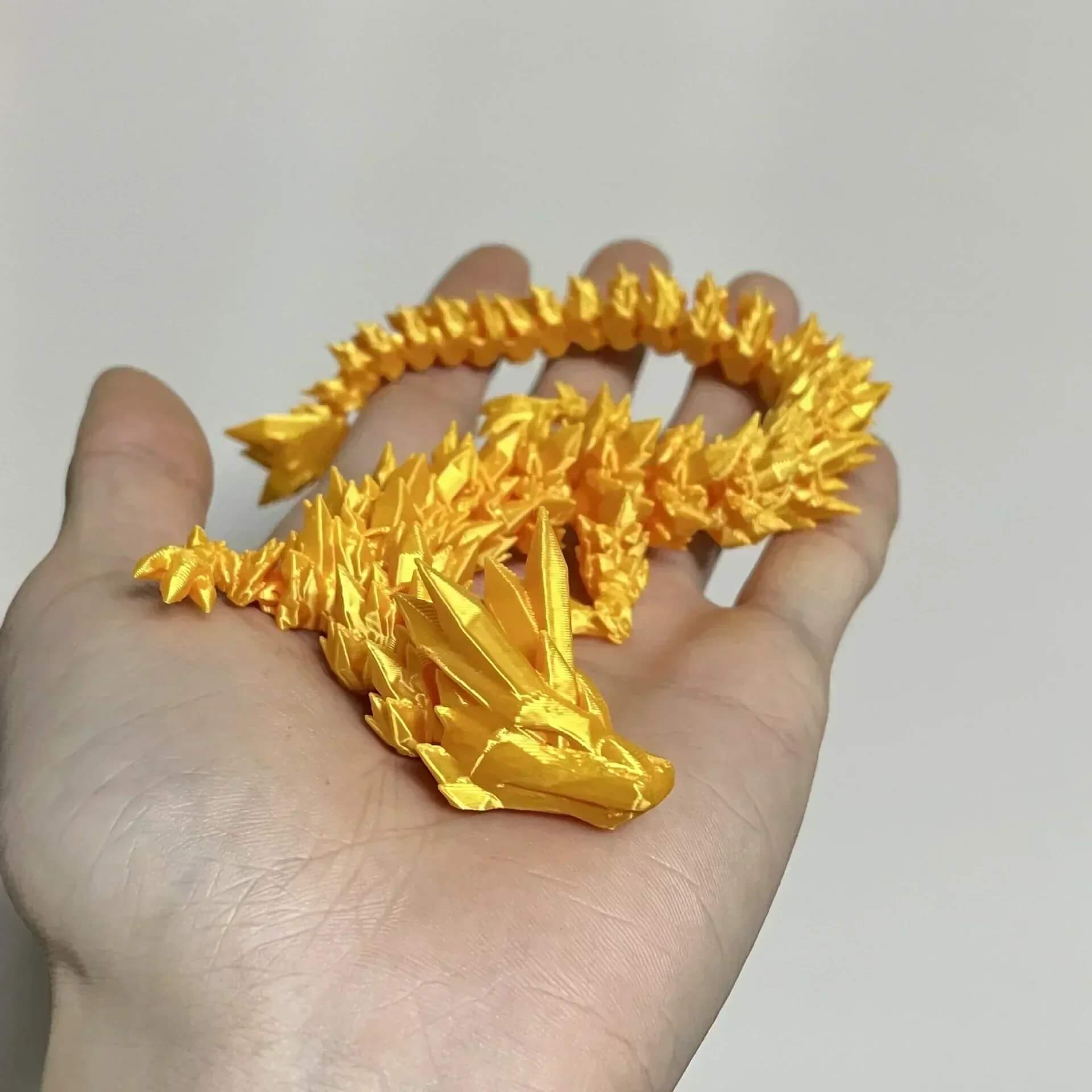 DrakeMorph - Bevegelig 3D-printet Dragemodell for Dekor og Fantasi