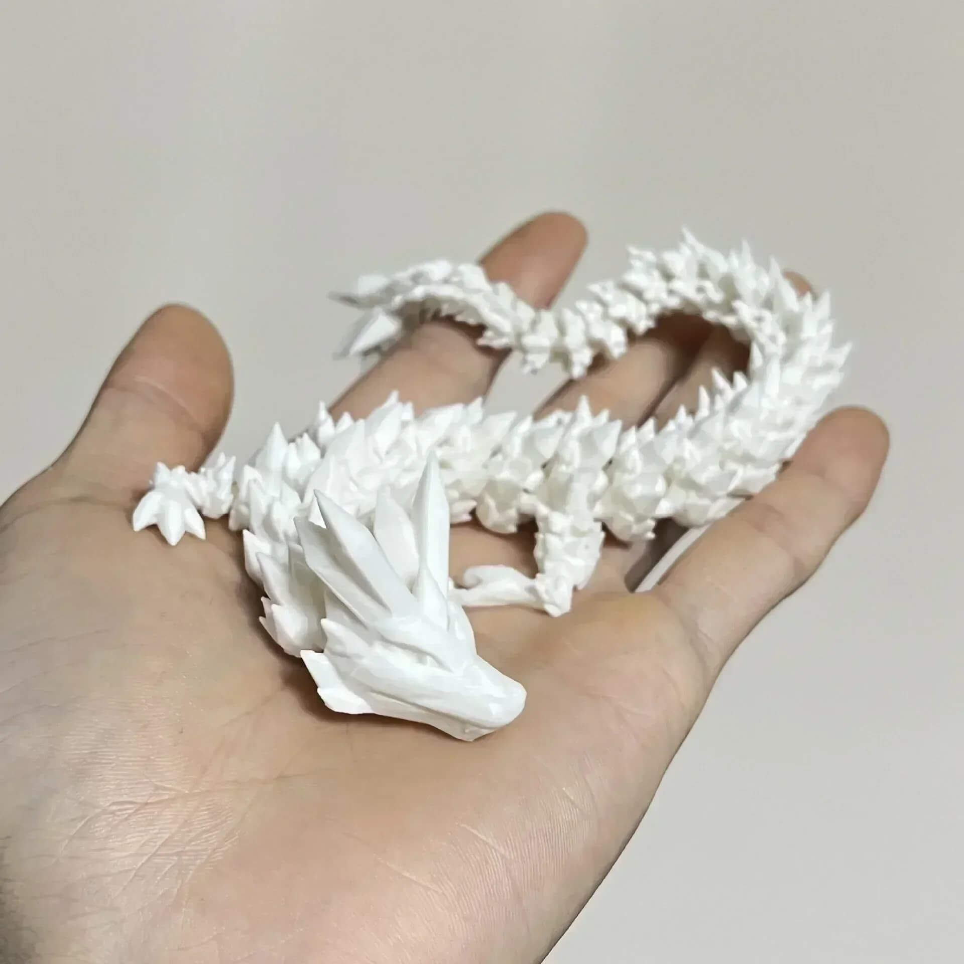 DrakeMorph - Bevegelig 3D-printet Dragemodell for Dekor og Fantasi
