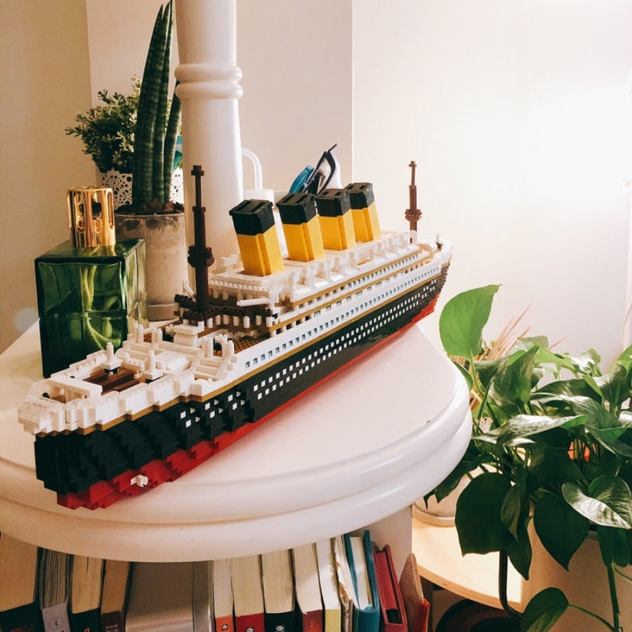 Titanic Deluxe™ | Byggeklosser